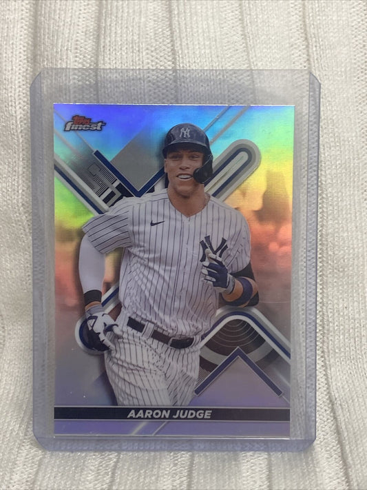 2022 Topps Finest Baseball AARON JUDGE Refractor #74